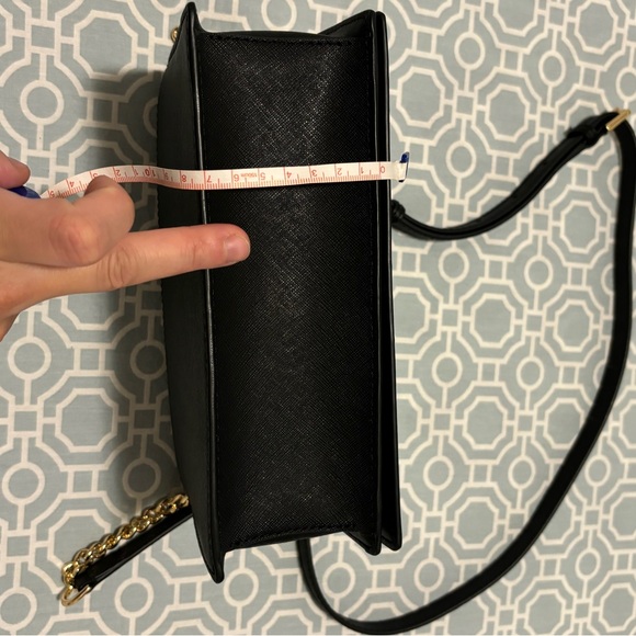 Michael Kors Jet Set Crossbody/Shoulder Bag - Picture 4 of 13